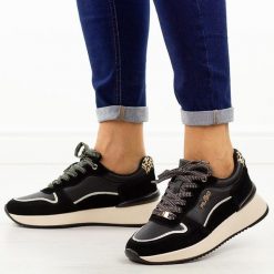 Czarne skórzane półbuty damskie Filippo Dp7103/25. Czarne obuwie sportowe damskie Filippo, bez wzorów, z jeansu. Za 269.00 zł.