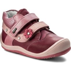 Półbuty LASOCKI KIDS CI12-B01-13A. Czerwone półbuty dziewczęce Lasocki Kids, bez wzorów, z nubiku, bez zapięcia. W wyprzedaży za 49.99 zł.