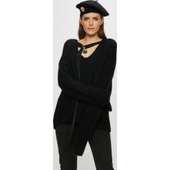 Diesel - Sweter. Szare swetry damskie Diesel, z dzianiny, z okrągłym kołnierzem. Za 949.90 zł.