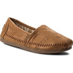 Półbuty SKECHERS - BOBS Rain Dance 33943/CSNT Chestnut. Brązowe półbuty damskie Skechers, z materiału. W wyprzedaży za 159.00 zł.