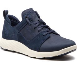 Sneakersy TIMBERLAND - Flyroam Leather Oxford TB0A1RV94331 Dark Sapphir. Półbuty na co dzień męskie marki Timberland. W wyprzedaży za 389.00 zł.