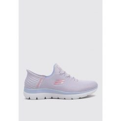 Buty do chodzenia damskie Skechers Summits-diamond Drea. Fioletowe obuwie sportowe damskie Skechers, bez wzorów, z materiału, trekkingowe. Za 336.65 zł.