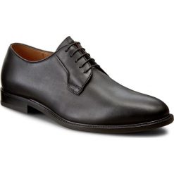 Półbuty GINO ROSSI - Henry MPV531-251-0900-9900-0 99. Czarne eleganckie półbuty Gino Rossi, ze skóry, bez zapięcia. W wyprzedaży za 319.00 zł.