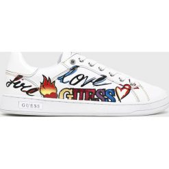 Guess Jeans - Buty. Czarne obuwie sportowe damskie Guess Jeans, z aplikacjami, z jeansu, Adidas Advantage. W wyprzedaży za 299.90 zł.