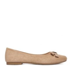 Baleriny JENNY. Brązowe baleriny damskie Jenny, bez wzorów, bez obcasa. Za 69.99 zł.