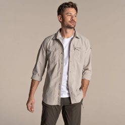 Koszula podróżnicza męska Craghoppers NosiLife Adventure LS Shirt III. Białe koszule męskie Craghoppers, m, bez wzorów, casualowe, bez kołnierzyka, bez ramiączek. Za 365.99 zł.