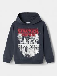 NAME IT Bluza STRANGER THINGS 13227984 Granatowy Regular Fit. Niebieskie bluzy dla chłopców Name it, bez wzorów, z bawełny, bez ramiączek, bez kaptura. Za 99.99 zł.