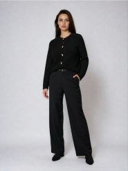 Eleganckie spodnie pallazo z paskiem - czarny. Czarne spodnie materiałowe damskie Sinsay, l, bez wzorów. Za 59.99 zł.