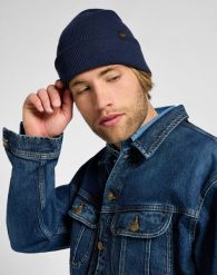 LEE ESSENTIAL BEANIE MĘSKA CZAPKA ZIMOWA CIEPŁA NAVY 112342467 LP77013678. Niebieskie czapki i kapelusze męskie Lee, na zimę, bez wzorów. Za 79.99 zł.