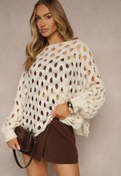 Jasnobeżowy Nietoperzowy Sweter z Dzianiny z Wełną o Ażurowym Splocie Filarasea. Brązowe swetry damskie Renee, w ażurowe wzory, z dzianiny, casualowe, bez kołnierzyka, bez ramiączek, bez kaptura. Za 119.99 zł.