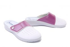 INBLU 50-33V 067 azalea, klapki damskie. Białe klapki damskie Inblu, bez wzorów, bez obcasa, na koturnie. Za 55.99 zł.