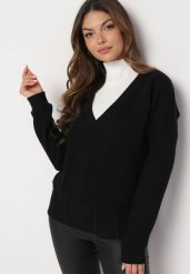 Czarna Bawełniana Bluza z Dekoltem w Serek Gitra. Czarne bluzy damskie Born2be, bez wzorów, z bawełny, bez kaptura. Za 89.99 zł.