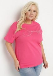 Różowy Bawełniany T-shirt z Ozdobnym Napisem i Cyrkoniami Olisandra. Czerwone bluzki damskie Born2be, plus size, z aplikacjami, z bawełny, klasyczne, bez kołnierzyka. Za 44.99 zł.