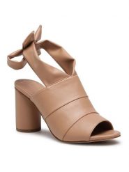 DeeZee Sandały LS5489-01 Brązowy. Brązowe sandały damskie DeeZee, bez wzorów, ze skóry, bez obcasa, na słupku, bez zapięcia. Za 62.99 zł.