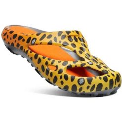 KEEN Shanti klapki damskie multikolor lekkie wygodne. Brązowe klapki damskie Keen, bez wzorów, bez obcasa. Za 269.99 zł.