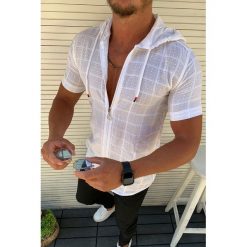 Koszulka męska BOBO WHITE. Białe bluzy męskie Koszulka męska BOBO WHITE, l, bez wzorów, bez kaptura. W wyprzedaży za 79.00 zł.