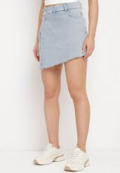 Niebieskie Jeansowe Szorty Imitujące Spódniczkę Mini z Asymetryczną Zakładką Moonfia. Niebieskie szorty damskie Born2be, na wiosnę, m, bez wzorów, z jeansu, klasyczne. Za 109.99 zł.