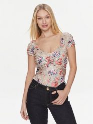 Guess Body Ss Heart Nk Clara W4RP37 KBEM0 Kolorowy Slim Fit. Bluzki damskie Guess, m, z aplikacjami, z syntetyku, bez kołnierzyka, bez ramiączek. Za 339.99 zł.