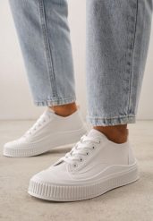 Białe Basicowe Trampki z Podeszwą ze Żłobieniami Laurinatea. Białe trampki i tenisówki damskie Born2be, bez wzorów, z jeansu, eleganckie, bez zapięcia. Za 69.99 zł.