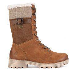 Trzewiki Remonte. Brązowe botki damskie Remonte, bez obcasa, na płaskiej podeszwie, bez zapięcia. Za 370.99 zł.