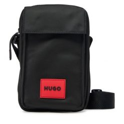Saszetka HUGO. Czarne saszetki męskie Hugo, młodzieżowe, małe. Za 199.99 zł.