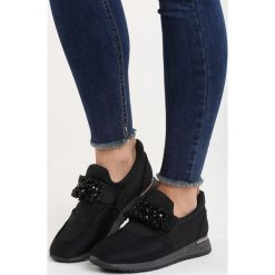 Czarne Buty Sportowe Loud Silence. Czarne obuwie sportowe damskie Born2be, z materiału. Za 79.99 zł.