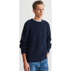 Sweter z wełną - Granatowy. Niebieskie swetry przez głowę męskie Reserved, z wełny. Za 199.99 zł.