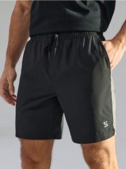 Szorty z wiązaniem - czarny. Czarne szorty męskie Sinsay, l, bez wzorów. Za 29.99 zł.