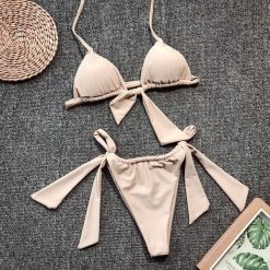 Bikini wiązane z regulacją na lato nad wodę Kelcy. Czarne bikini damskie Intica, na lato, m, bez wzorów. Za 129.00 zł.