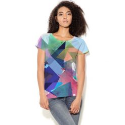 Colour Pleasure Koszulka CP-034 14 niebiesko-zielono-różowa r. XL/XXL. T-shirty damskie Colour Pleasure. Za 70.35 zł.