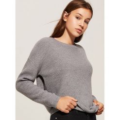 Sweter o ryżowym splocie - Jasny szar. Swetry damskie marki House. W wyprzedaży za 39.99 zł.
