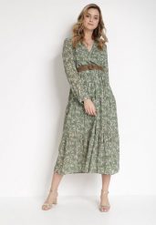 Zielona Sukienka Epicenter. Zielone sukienki damskie Born2be, na imprezę, l, bez wzorów, eleganckie, bez kołnierzyka, bez ramiączek, maxi, kopertowe. Za 129.99 zł.