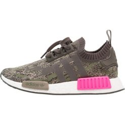 Adidas Originals NMD_R1 PK Tenisówki i Trampki utility grey/shock pink. Trampki i tenisówki damskie marki adidas Originals. W wyprzedaży za 599.20 zł.
