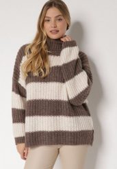 Brązowy Golf z Wełną i Wiskozą w Paski Monisea. Brązowe swetry damskie Born2be, bez wzorów, z jeansu, klasyczne, bez kołnierzyka, bez ramiączek, bez kaptura. Za 169.99 zł.