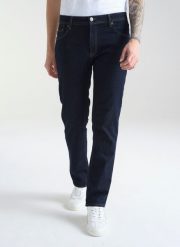 PAKO LORENTE – Granatowe spodnie męskie jeans. Spodnie materiałowe męskie Pako Lorente, l, bez wzorów, z bawełny, casualowe. Za 149.99 zł.