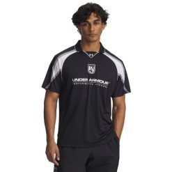 Koszulka Under Armour 96 Terrace. Czarne koszulki sportowe męskie Under Armour, bez wzorów, bez kołnierzyka, bez ramiączek, do piłki nożnej. Za 264.40 zł.