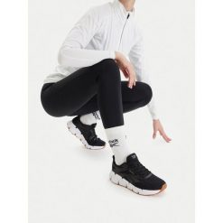Buty do biegania Reebok. Czarne obuwie sportowe damskie Reebok, bez wzorów, do biegania. Za 369.99 zł.