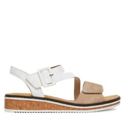 Sandały Rieker. Białe sandały damskie Rieker, bez wzorów, bez obcasa, na koturnie, bez zapięcia. Za 299.99 zł.