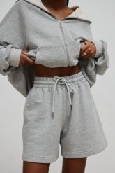 Krótkie spodenki ze sznurkiem w kolorze LIGHT GREY lurex - PROSPER-XL. Szare szorty damskie Marsala, na lato, xl, bez wzorów, z bawełny. Za 299.90 zł.
