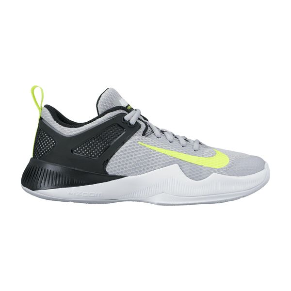 Buty do koszykówki dla kobiet Nike Air Zoom Hyperace. Czarne obuwie sportowe damskie Nike, bez wzorów, do koszykówki. Za 489.00 zł.