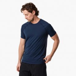 Koszulka treningowa męska Swedemount Core Training Tee szybkoschnąca. Niebieskie buty sportowe męskie SWEDEMOUNT, z syntetyku, bez zapięcia, do biegania. Za 57.00 zł.