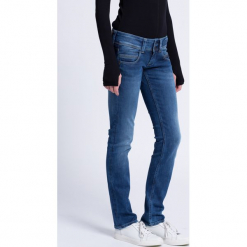 Pepe Jeans - Jeansy Venus. Niebieskie jeansy damskie Pepe Jeans. W wyprzedaży za 279.90 zł.