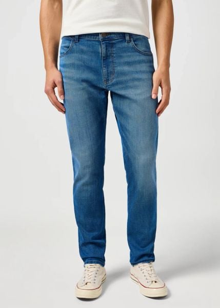 MESKIE SPODNIE WRANGLER RIVER MOSAIC 112362543. Jeansy męskie Wrangler, l, bez wzorów, z jeansu. Za 219.99 zł.