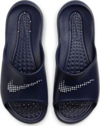 Nike Nike Victori One Slide 400 : Rozmiar - 44. Klapki męskie Nike. Za 130.20 zł.