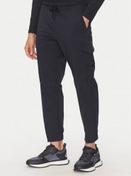 BOSS Spodnie materiałowe T_Urbanex-CargoLight 50508339 Granatowy Tapered Fit. Niebieskie spodnie materiałowe męskie Boss, m, bez wzorów, z materiału. Za 699.99 zł.