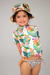 DucKsday Dwuczęściowy strój UV dla dziewczynki koszulka majtki, Ducksday, Moana, 10 lat, 134-140. Bluzki dla dziewczynek DucKsday, bez wzorów, bez kołnierzyka, bez ramiączek. Za 209.00 zł.