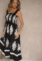 Czarna Rozkloszowana Sukienka z Wiskozy z Ornamentnym Motywem Aloxe. Czarne sukienki damskie Renee, na spotkanie biznesowe, na lato, l, bez wzorów, z wiskozy, bez kołnierzyka, bez ramiączek, maxi, rozkloszowane. Za 59.99 zł.