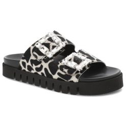 Klapki damskie Chebello, na grubej platformie eleganckie z ozdobnymi klamrami, czarne, S390-4688. Czarne sandały damskie CheBello, bez wzorów, bez obcasa, bez zapięcia. Za 459.00 zł.