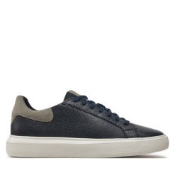 Sneakersy Geox. Brązowe trampki i tenisówki chłopięce Geox, bez wzorów, bez zapięcia. Za 242.99 zł.