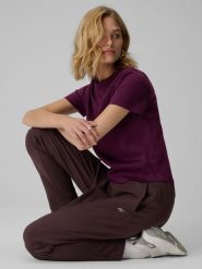 4F Spodnie dresowe damskie - brązowe L. Brązowe spodnie dresowe damskie 4f, l, bez wzorów, z dresówki, trekkingowe. Za 129.99 zł.